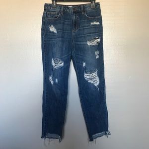 Distressed Cropped Boyfriend Jeans